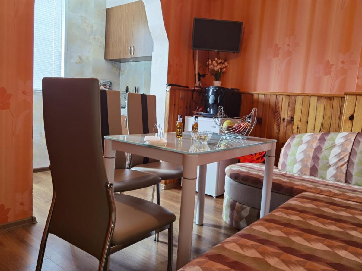 Апартамент Дани Apartament Dani Kazanlak Exterior photo